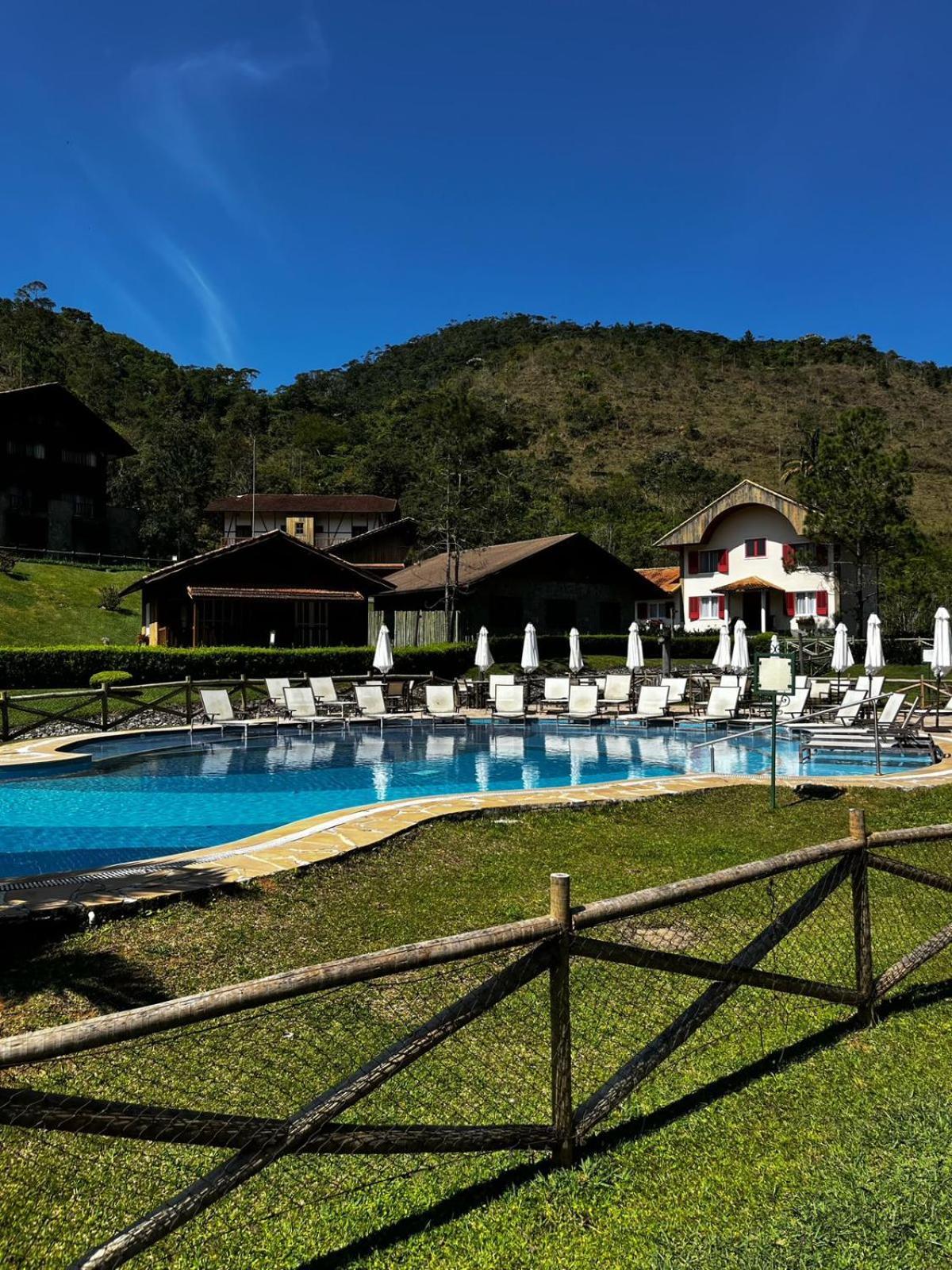 Fazenda Suica Le Canton Teresópolis Eksteriør billede